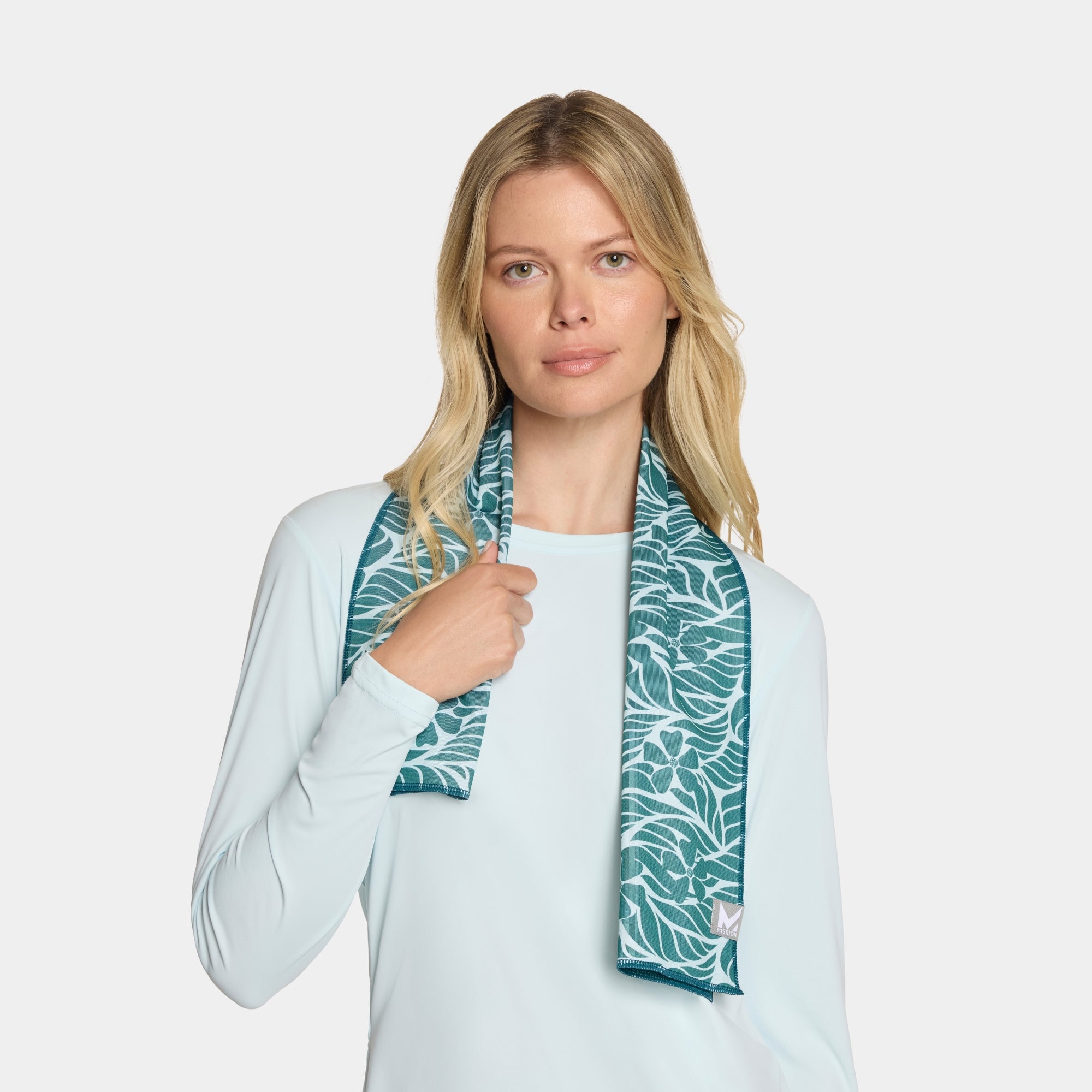 Max Plus Cooling Towel Towels MISSION Teal Leaf 9.5" x 36"